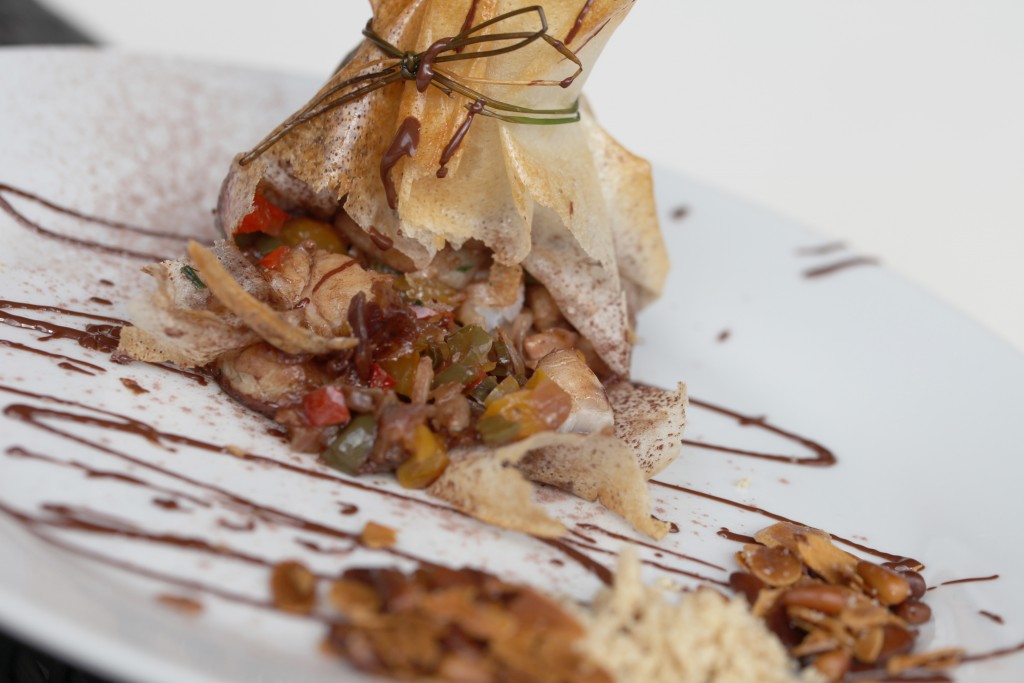 Saquitos brick de rape al chocolate