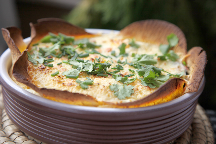 Huevos mexicanos con frijoles negros
